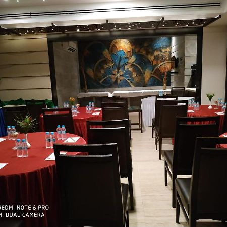 Tarawade Clarks Inn Pune Dış mekan fotoğraf