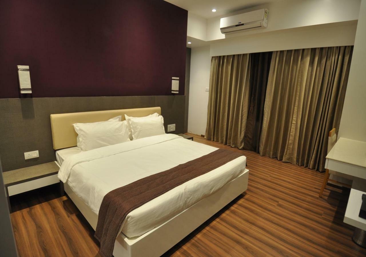 Tarawade Clarks Inn Pune Dış mekan fotoğraf